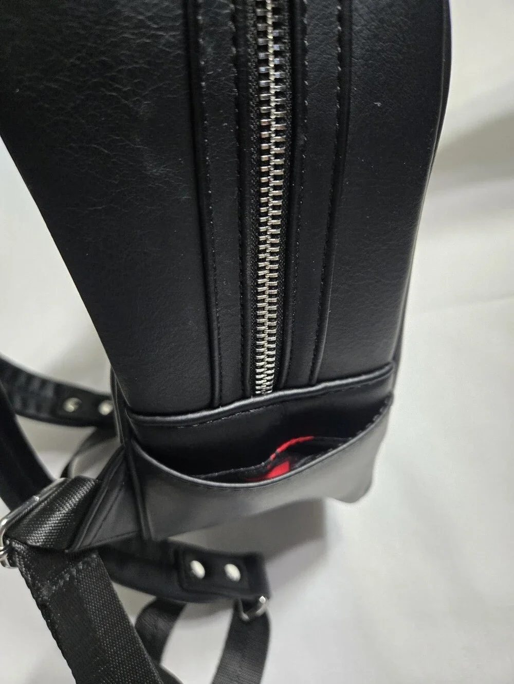 loungefly x Bride Of Chucky Tiffany Mini Backpack Black Zip Everyday